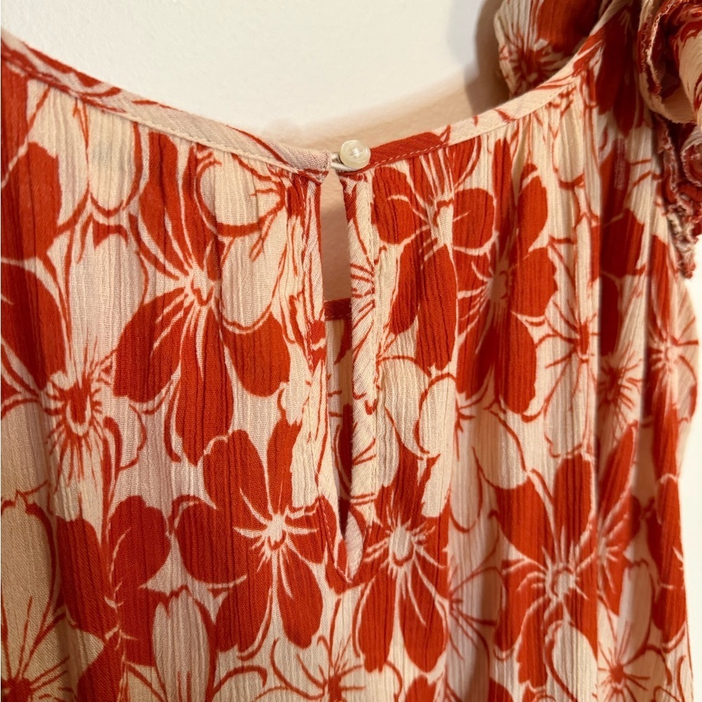 THE GREAT Cascade Dress in Burnt Red Hibiscus Flower - Picture 9 of 11